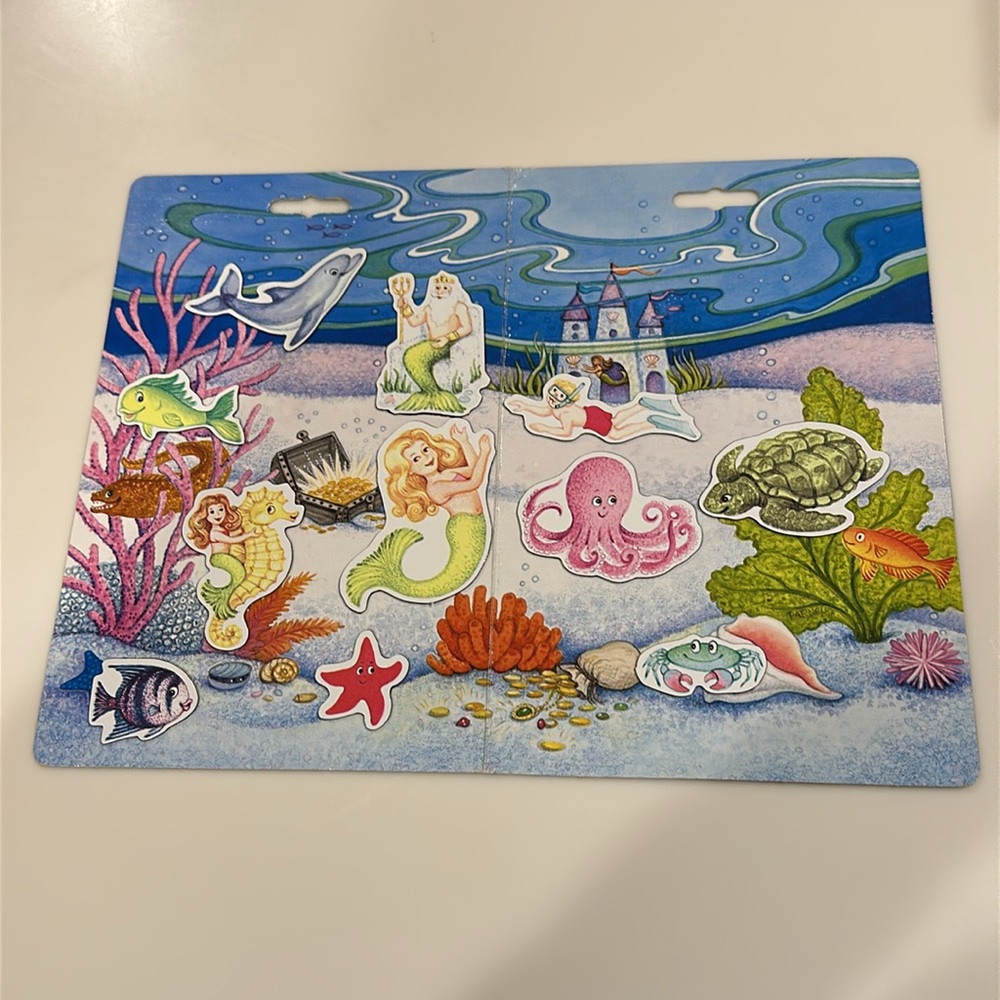 CREATE A SCENE Magnetic Enchanted Sea - Magnet Pieces and Scene - Picture 2 of 6